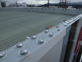 ≪工事レポート≫店舗の鳥対策：店舗入口への鳥よけジェル